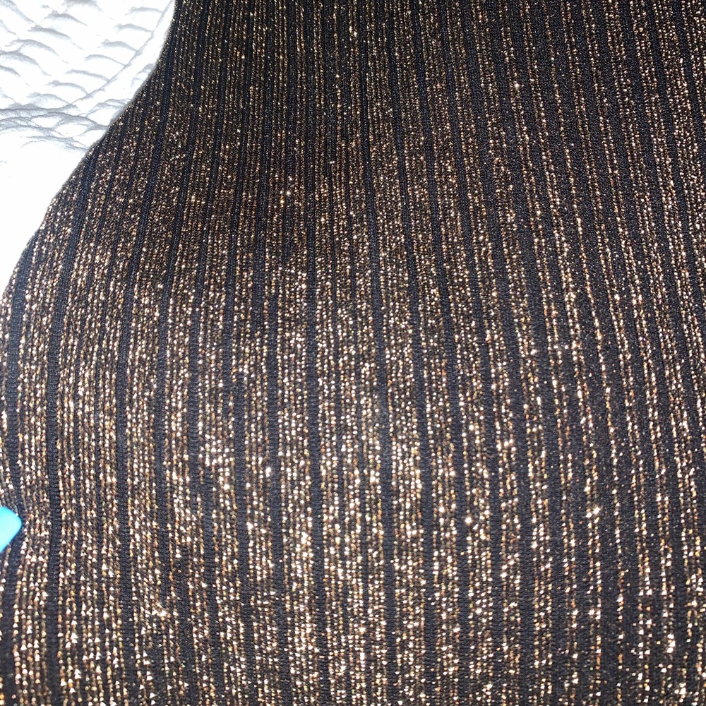 Sparkly backless dress - Picture 4 of 5